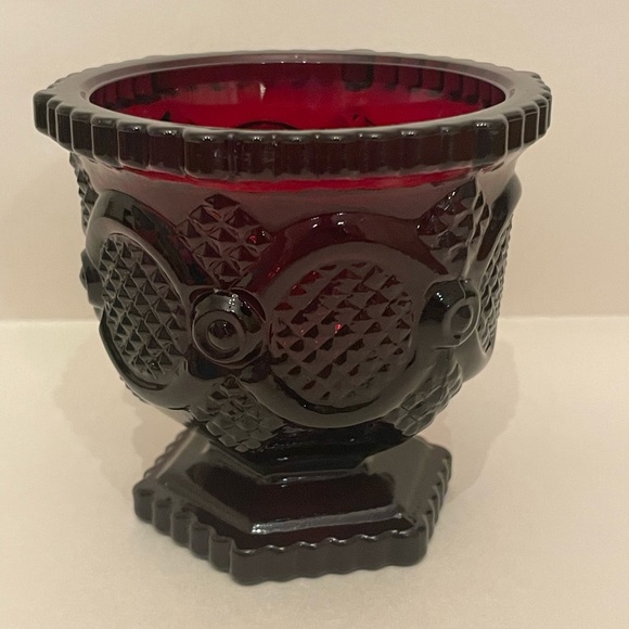 Vintage Avon Cape Cod Ruby Red Pedestal Sugar Dish - Picture 3 of 6